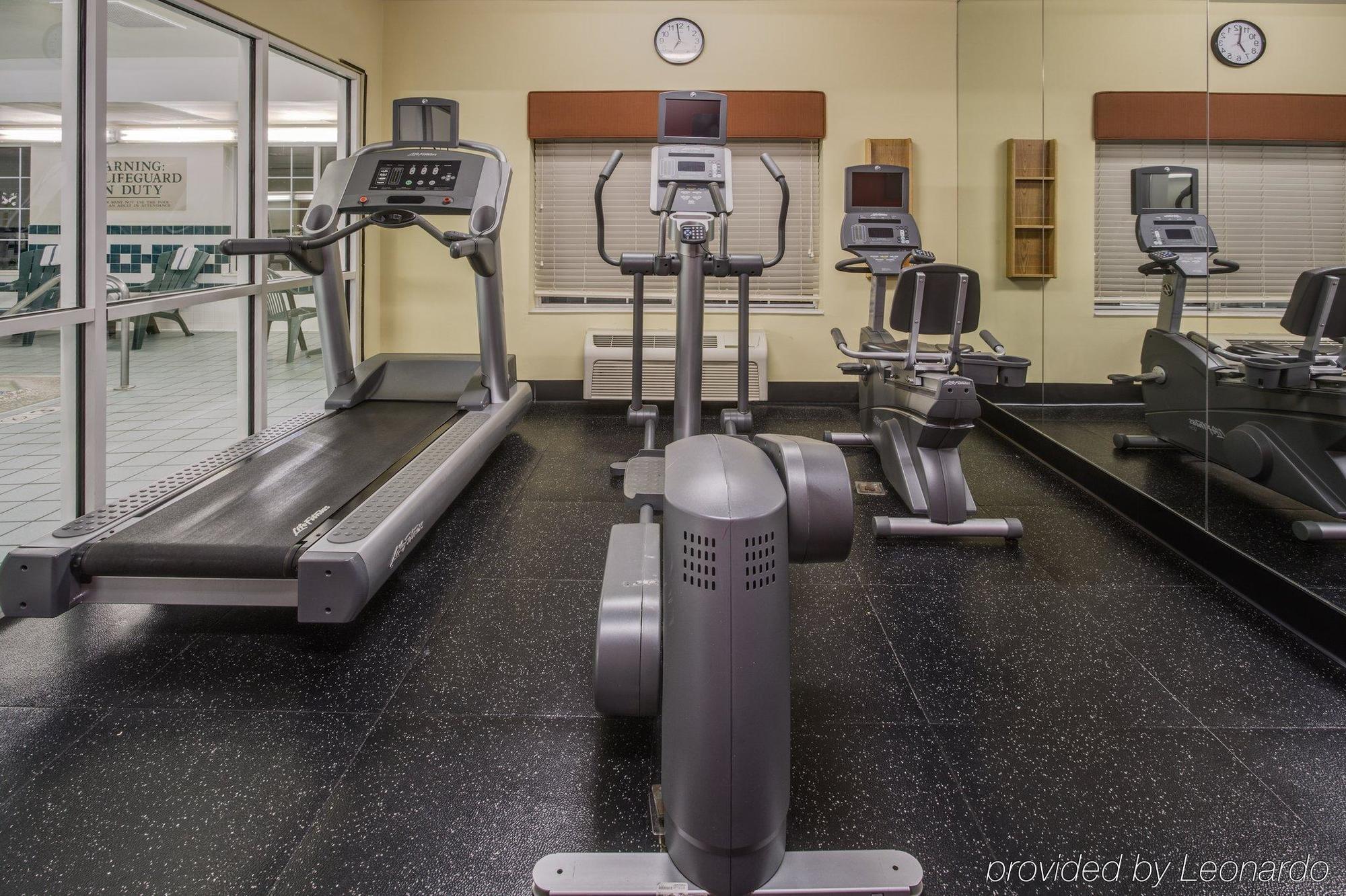Holiday Inn Express And Suites Chicago West - St Charles By Ihg Saint Charles Exterior photo